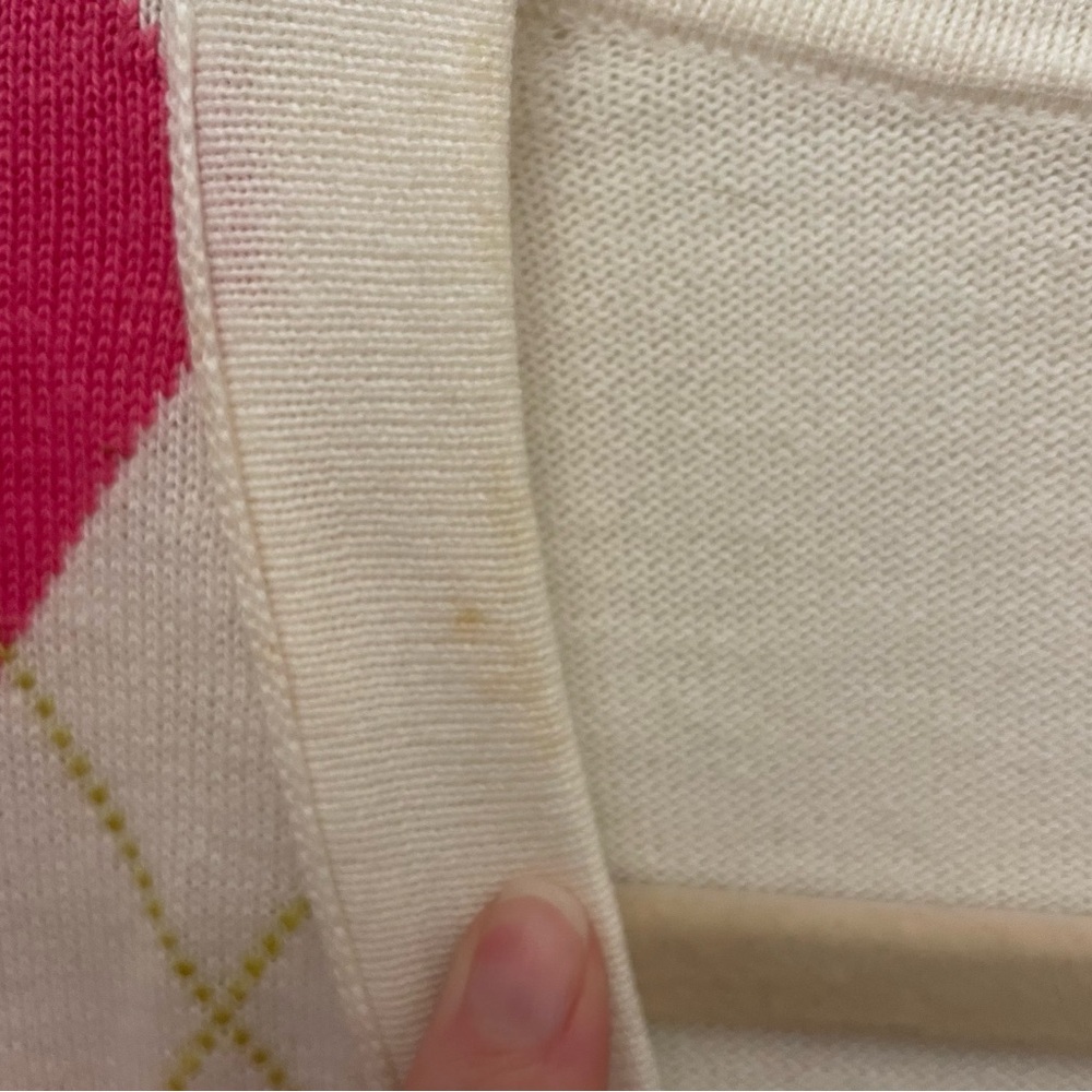 J Crew Medium White & Pink Argyle V Neck Sweater Size Medium - Picture 4 of 4
